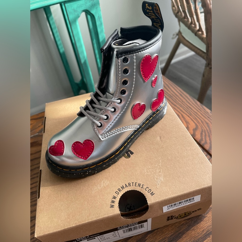 Dr marten’s toddler